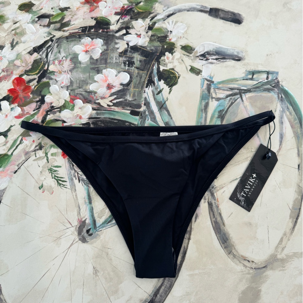 🍒🤍 TAVIK swimming black bottom 🖤